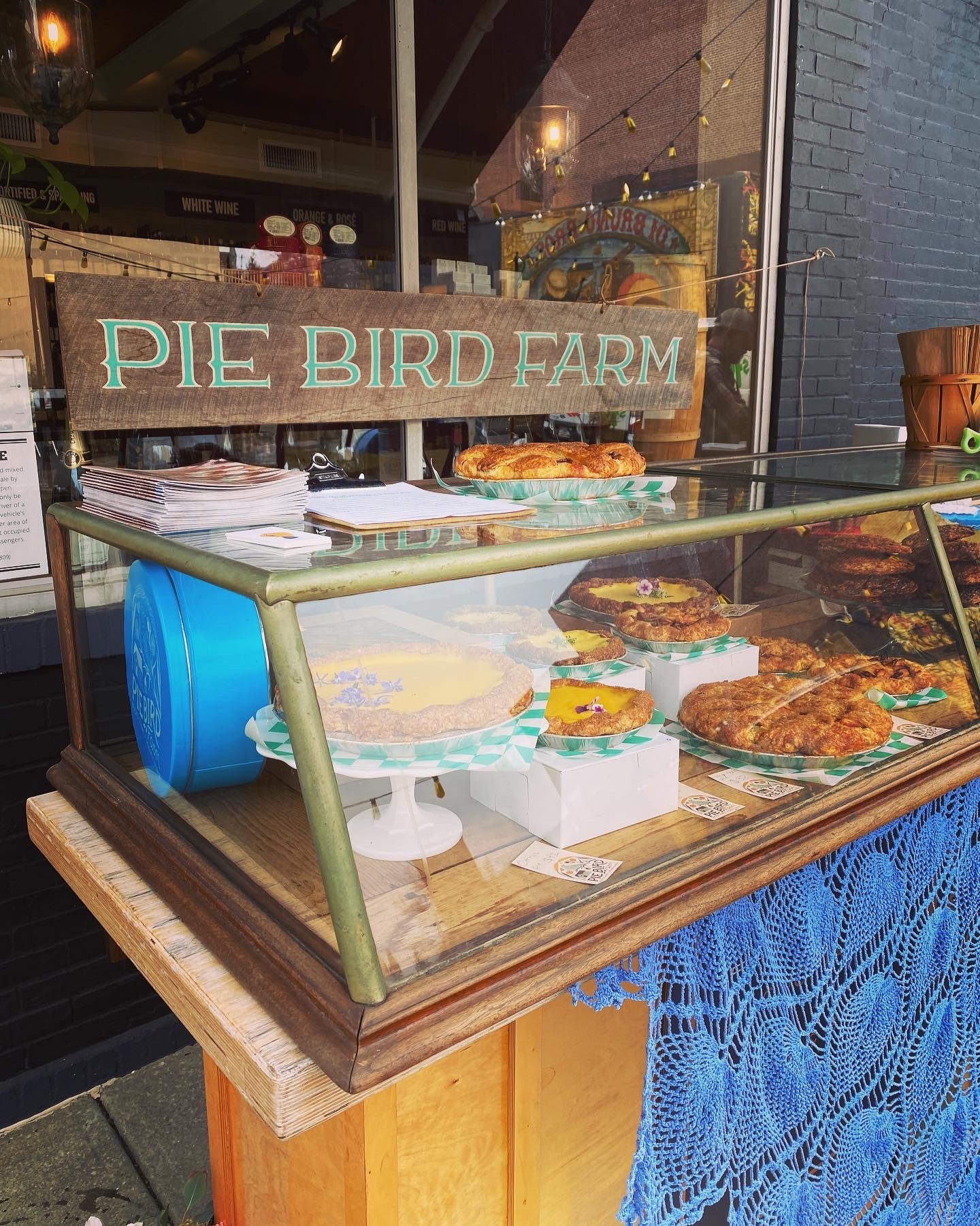 Vday + Doylestown Farmers Market Pick Up! Pie Bird Farm