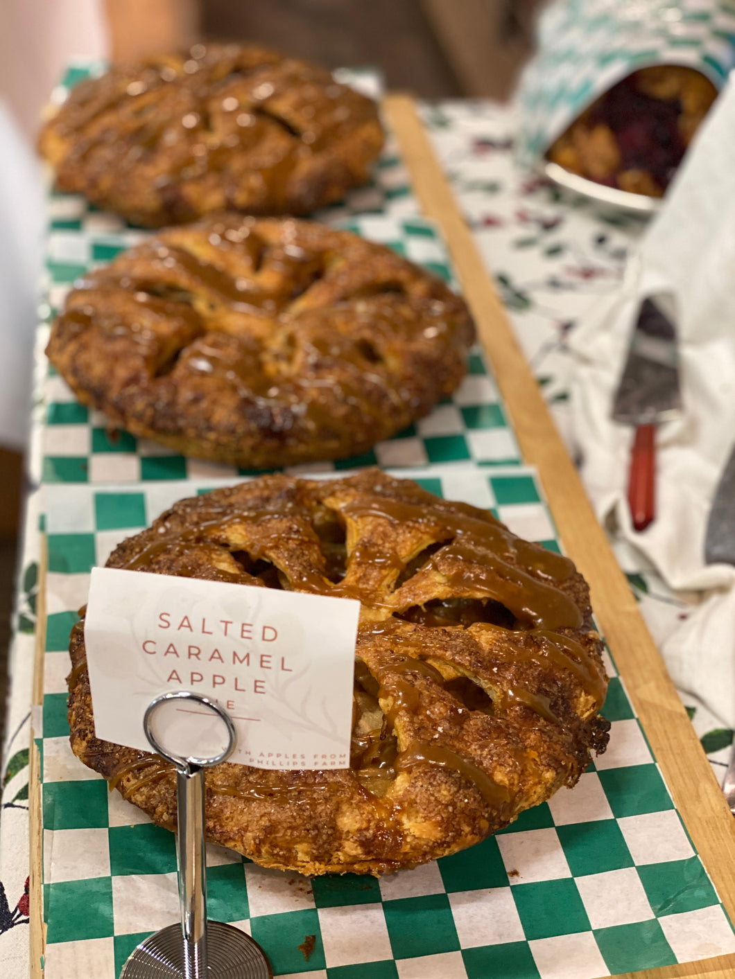 Salted Caramel Apple Pie - Thanksgiving 2023